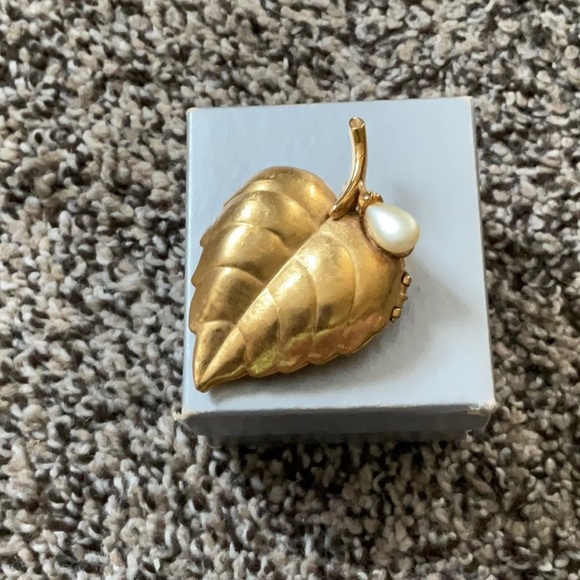 Avon Jewelry - Vintage Avon Solid Perfume Brooch, Gold Tone Leaf with Hinged Locket Compartment
